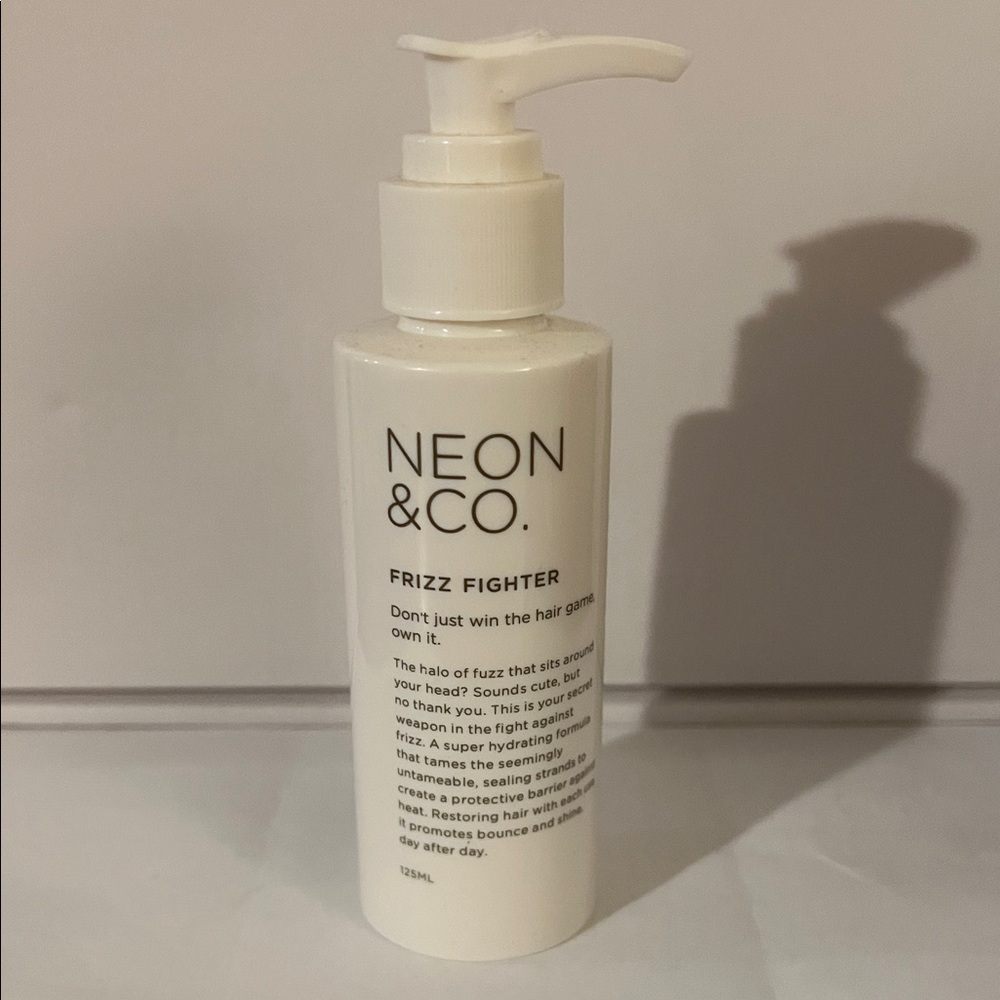 Neon & Co. Frizz Fighter 125ml